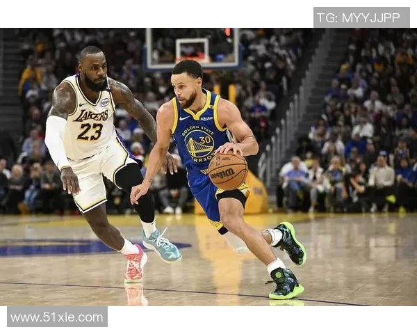 湖人队低迷西部第13,勇士队夺NBA常规赛冠军却遭魔术队爆冷逆转 湖人队低迷西部第13,勇士队夺NBA常规赛冠军却遭魔术队爆冷逆转